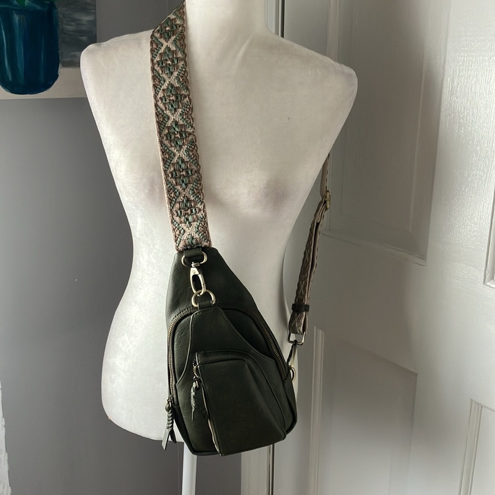 Cross body travel security pouch with boho wide strap EUC - Picture 8 of 8